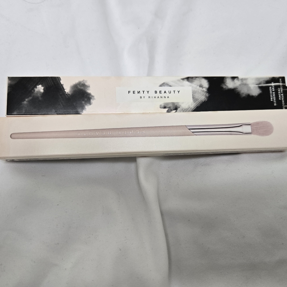 Fenty Beauty Pink Makeup Brush